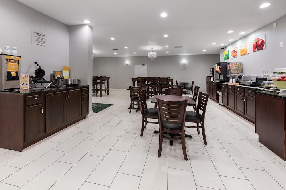 Quality Inn & Suites Cincinnati Extérieur photo
